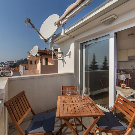 Apartments Sunrise Brist Chambre photo
